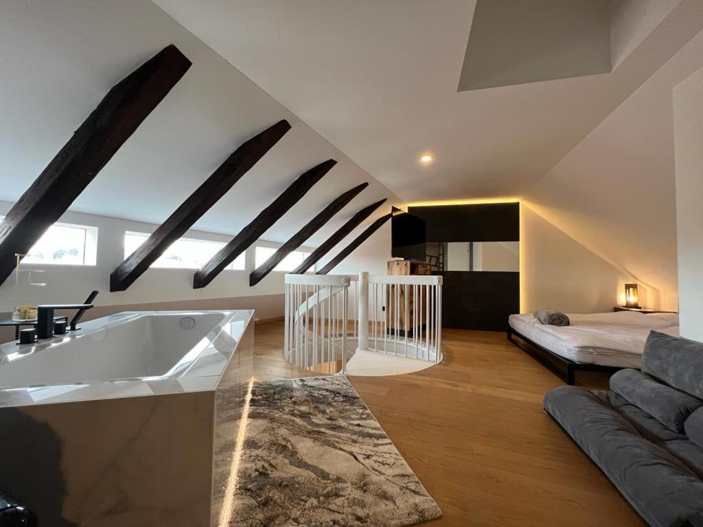 Unique Oldtown Apartment / Loft Nürnberg Exteriör bild