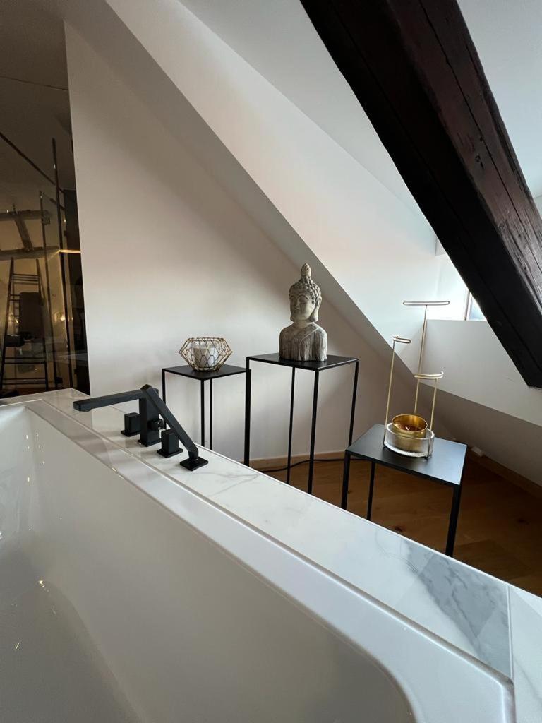 Unique Oldtown Apartment / Loft Nürnberg Exteriör bild