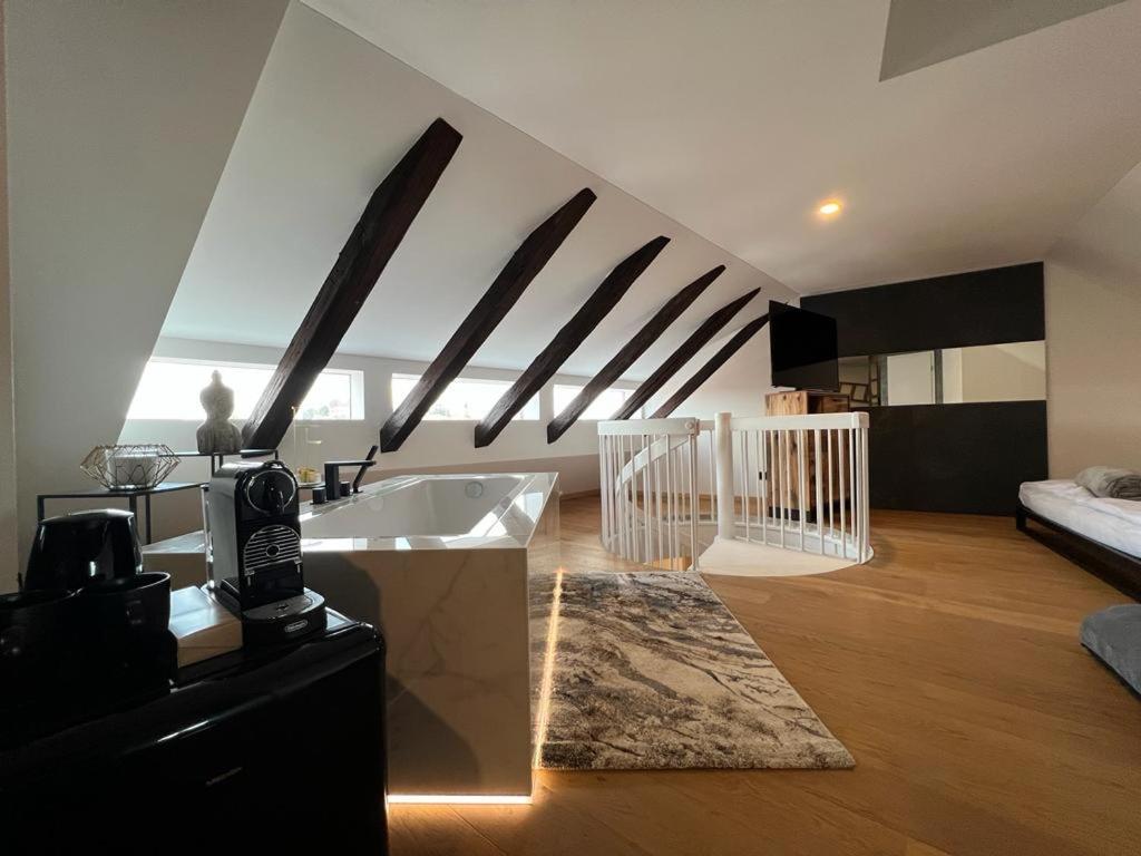 Unique Oldtown Apartment / Loft Nürnberg Exteriör bild